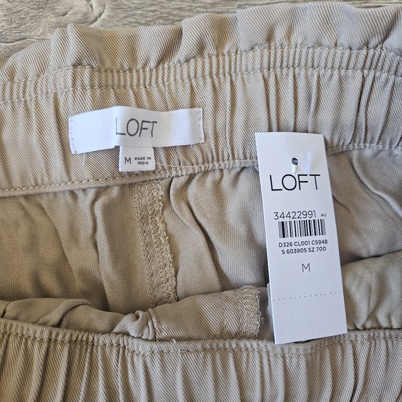 LOFT Khaki Tan Drawstring Paper Bag Shorts - Picture 4 of 9